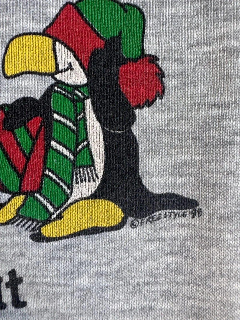 Vintage 90s Holiday Workout Penguins Sweatshirt - size XXXL